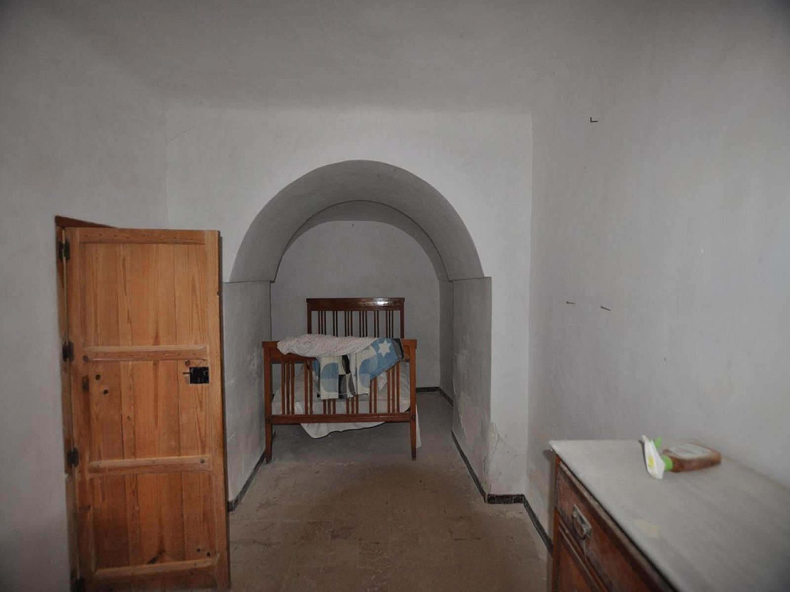 Resale - 5 Bedroom Cave House in Jumilla -  - Murcia