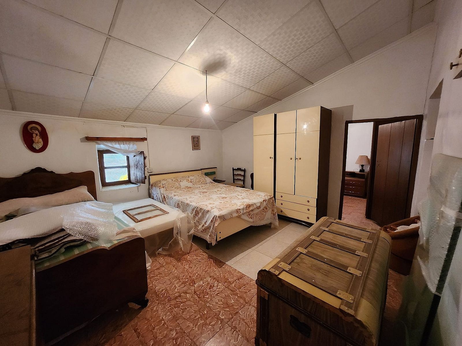 Resale - 5 Bedroom 1 Bathroom Townhouse in Yecla -  - Murcia