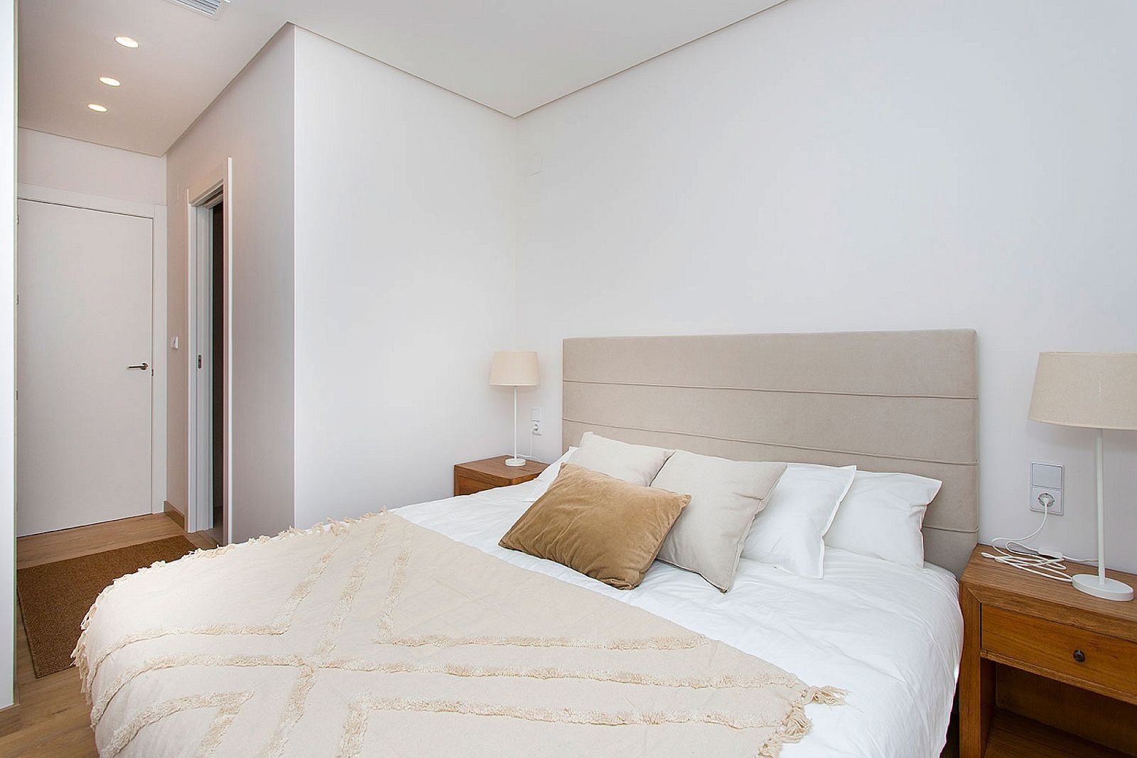 Resale - 3 Bedroom 3 Bathroom Villa in Hondón de las Nieves -  - Alicante