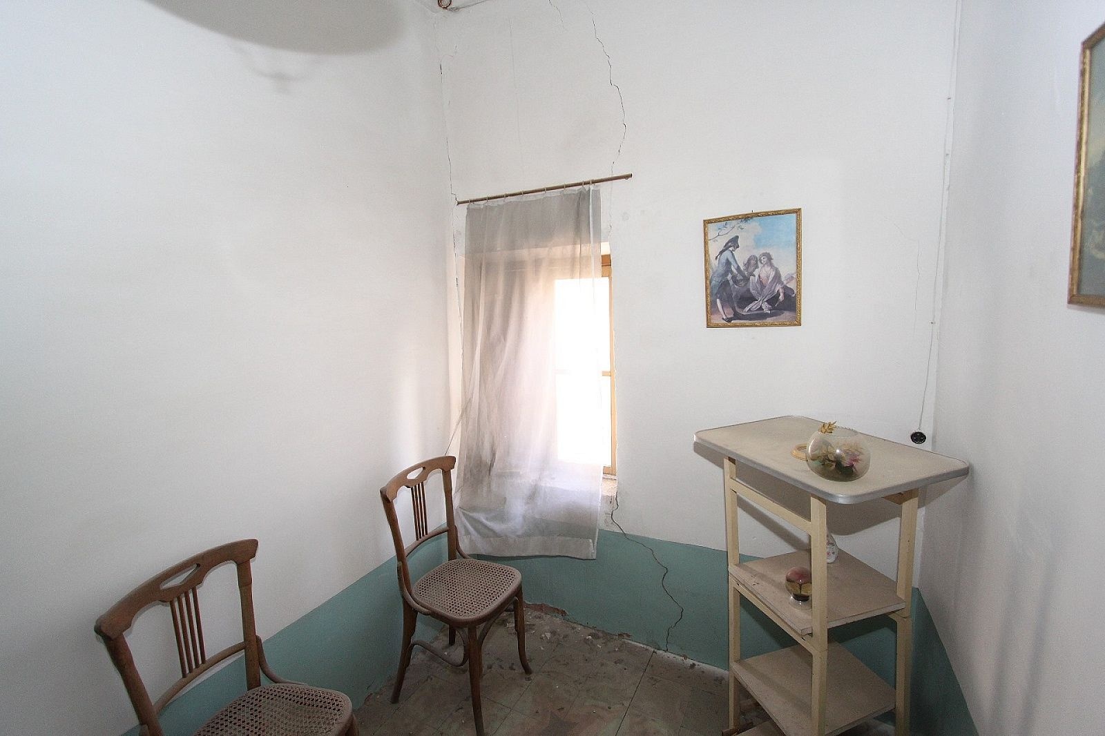 Resale - 6 Bedroom 1 Bathroom Townhouse in Villena -  - Alicante