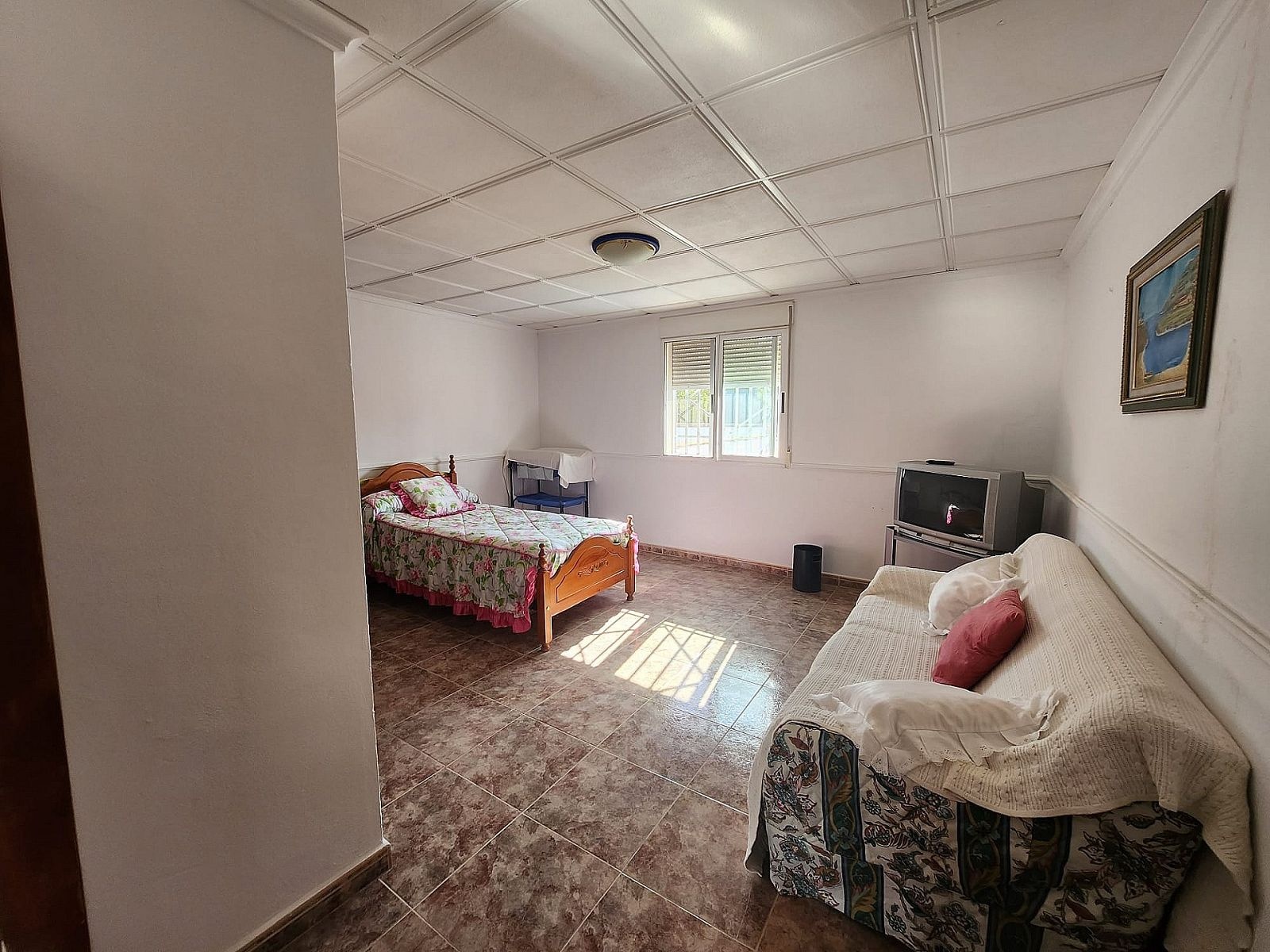 Resale - 7 Bedroom 2 Bathroom Country house in Villena -  - Alicante