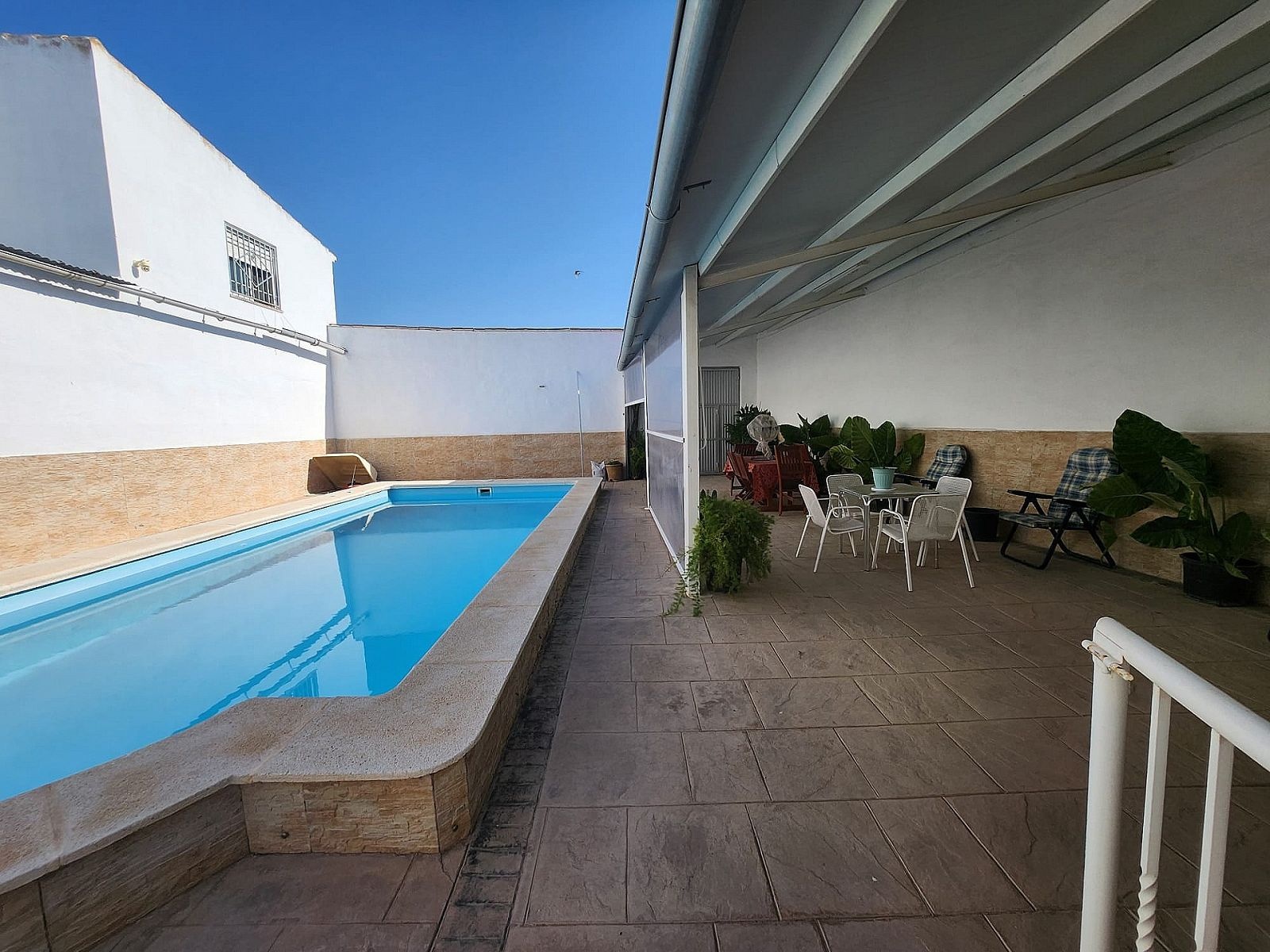 Resale - 7 Bedroom 2 Bathroom Country house in Villena -  - Alicante