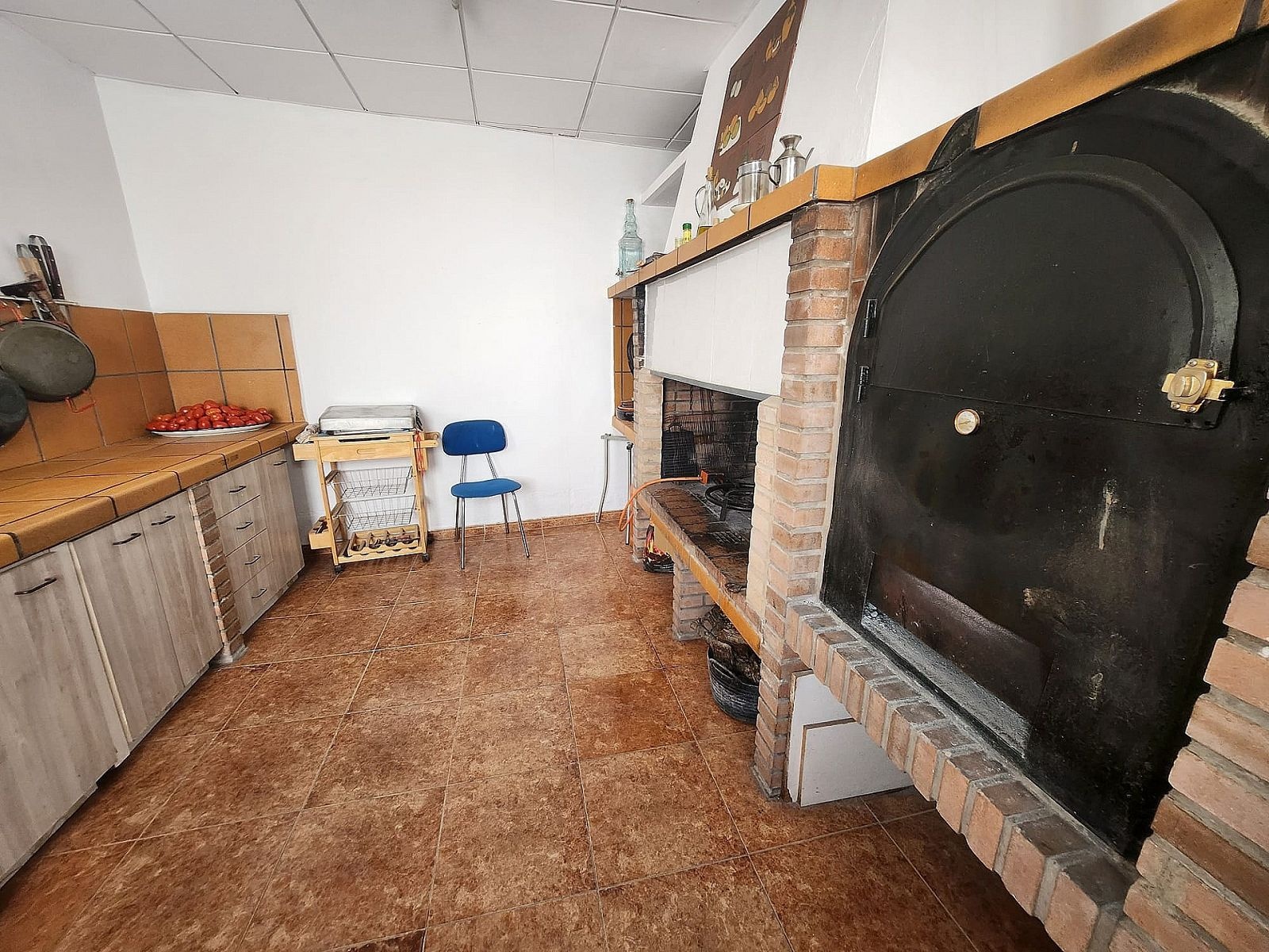 Resale - 7 Bedroom 2 Bathroom Country house in Villena -  - Alicante