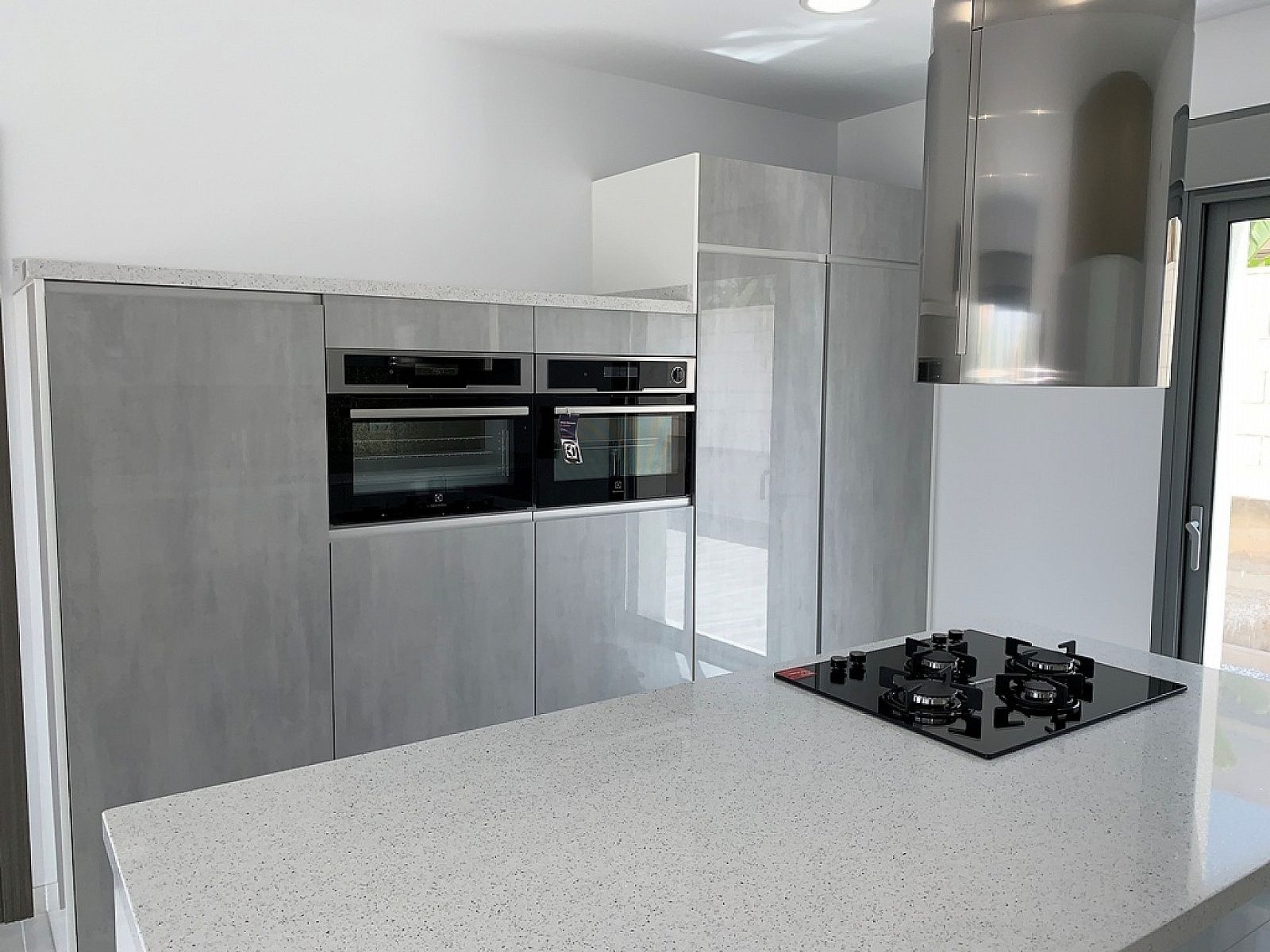 Resale - 4 Bedroom 3 Bathroom Villa in Pinoso -  - Alicante