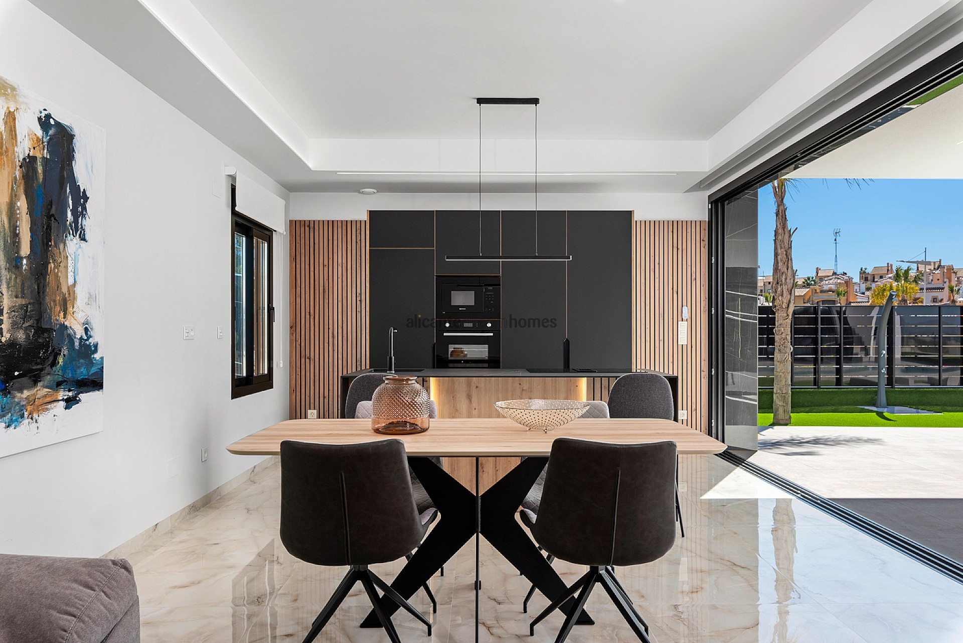 Resale - 3 Bedroom 2 Bathroom Villa in Algorfa -  - Alicante