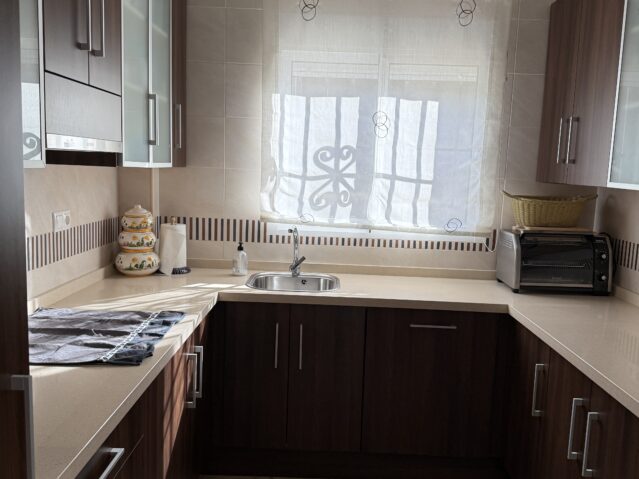 Resale - 3 Bedroom 2 Bathroom Villa in La Romana -  - Alicante