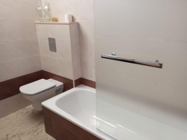 Resale - 3 Bedroom 2 Bathroom Villa in La Romana -  - Alicante