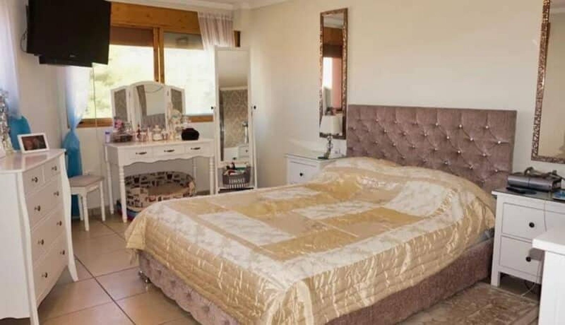 Resale - 3 Bedroom 2 Bathroom Townhouse in Casas Del Señor -  - Alicante