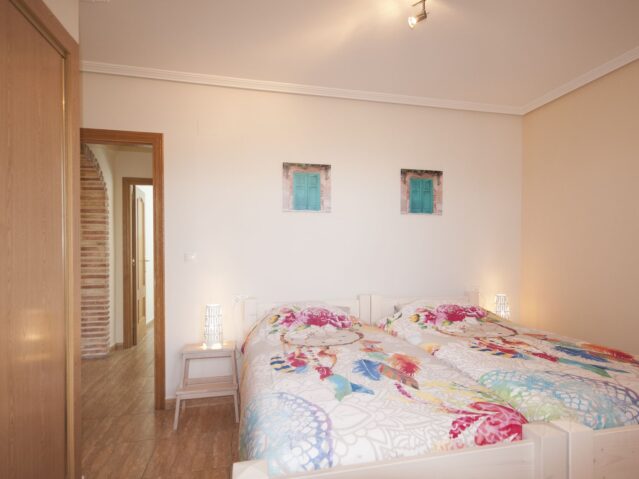 Resale - 6 Bedroom 5 Bathroom Villa in Macisvenda -  - Murcia