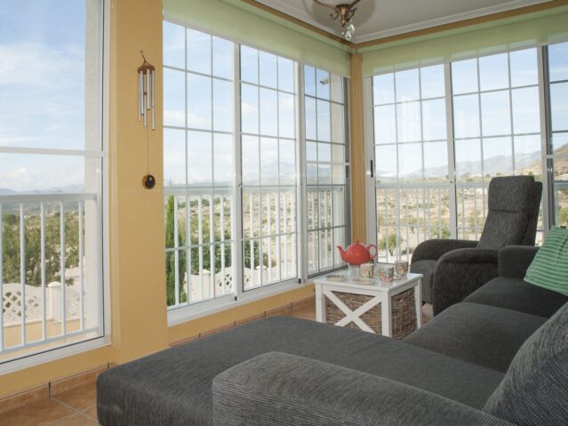 Resale - 6 Bedroom 5 Bathroom Villa in Macisvenda -  - Murcia