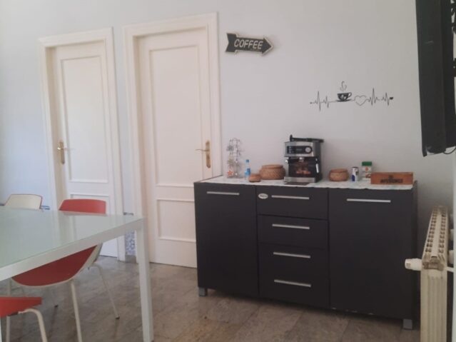 Resale - 5 Bedroom 2 Bathroom Villa in Monóvar -  - Alicante