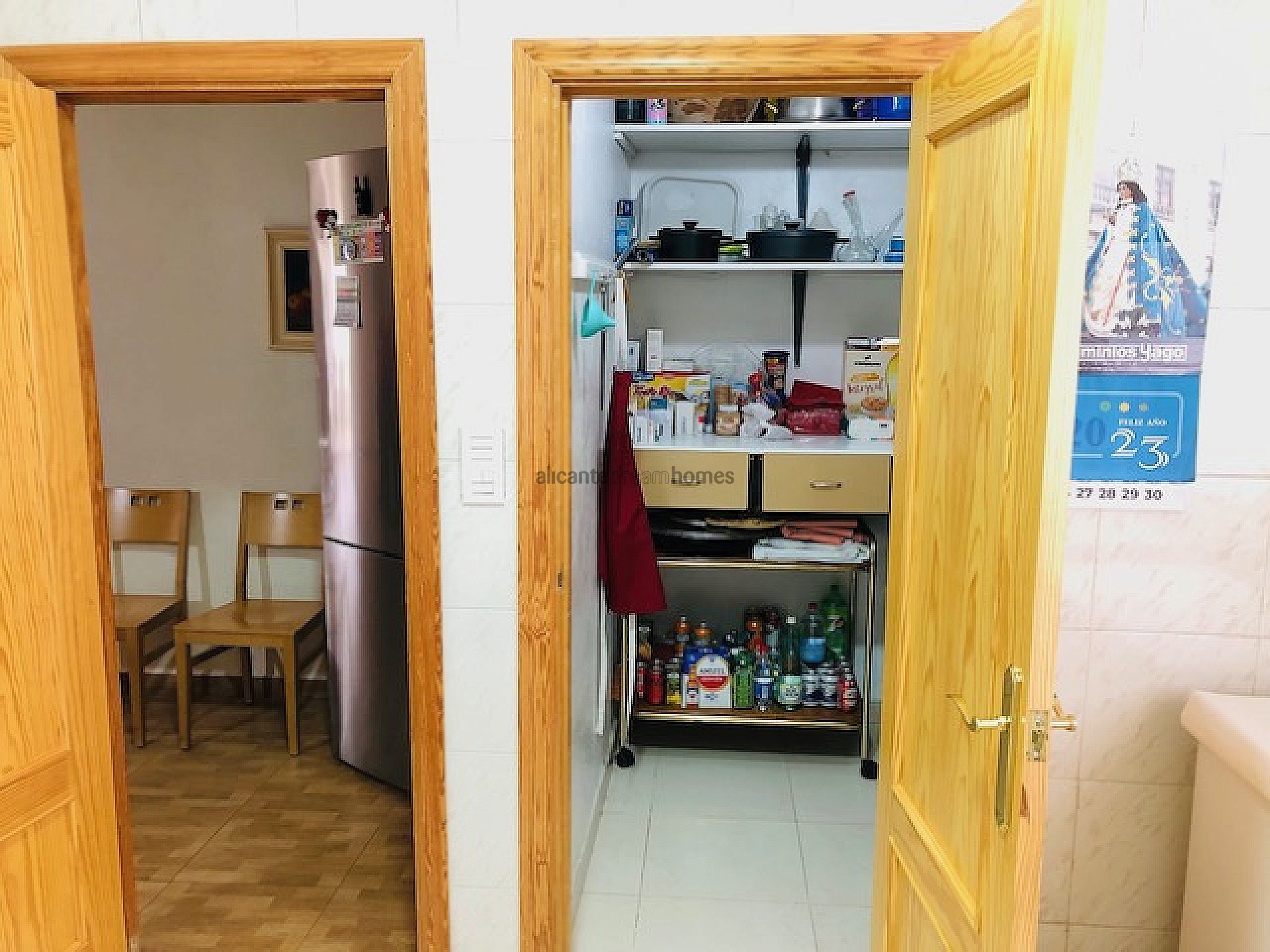 Resale - 4 Bedroom 1 Bathroom Country house in Yecla -  - Murcia