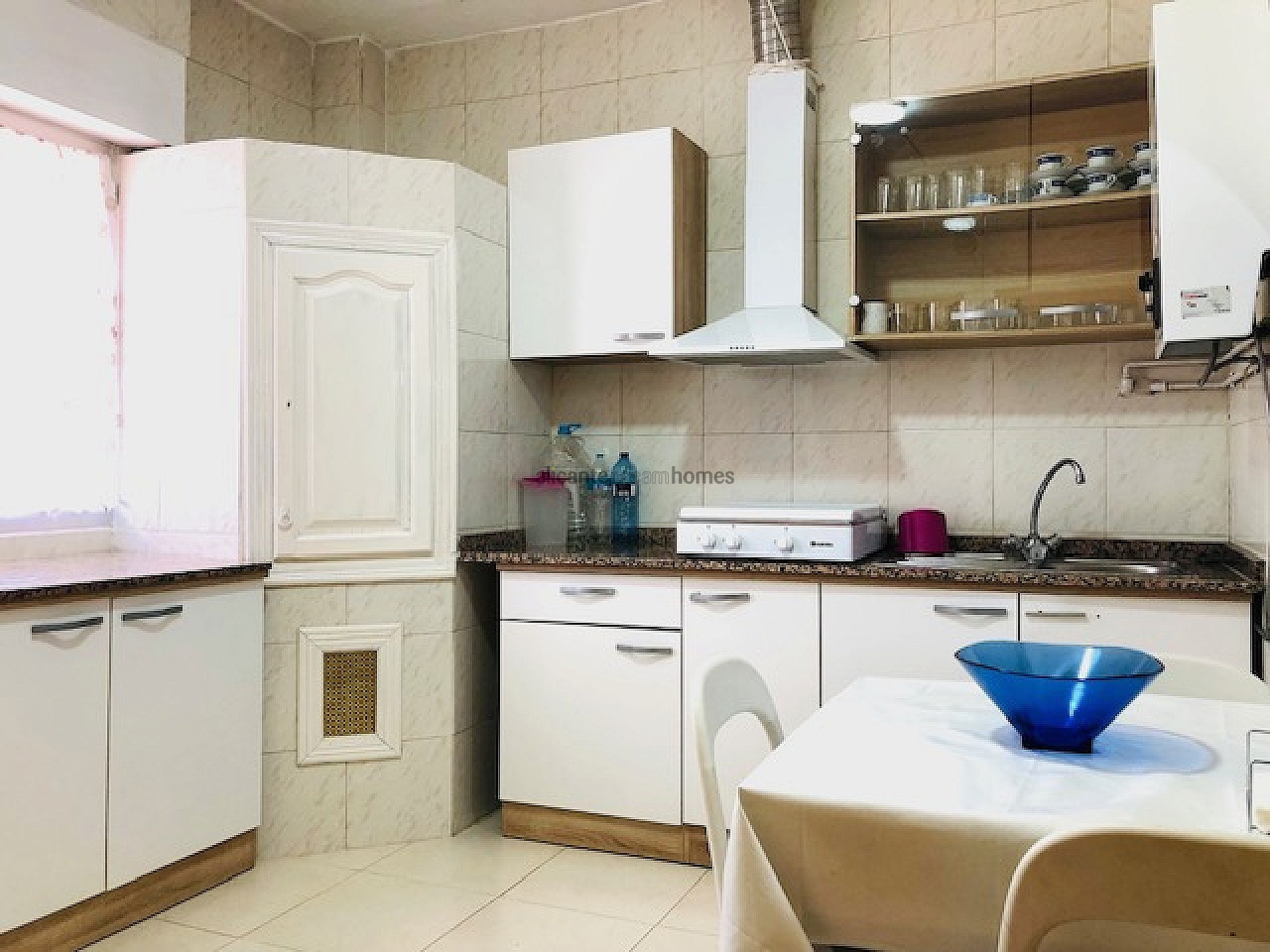 Resale - 4 Bedroom 1 Bathroom Country house in Yecla -  - Murcia