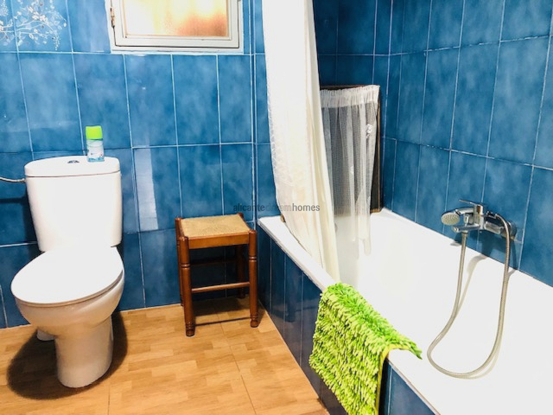 Resale - 4 Bedroom 1 Bathroom Country house in Yecla -  - Murcia