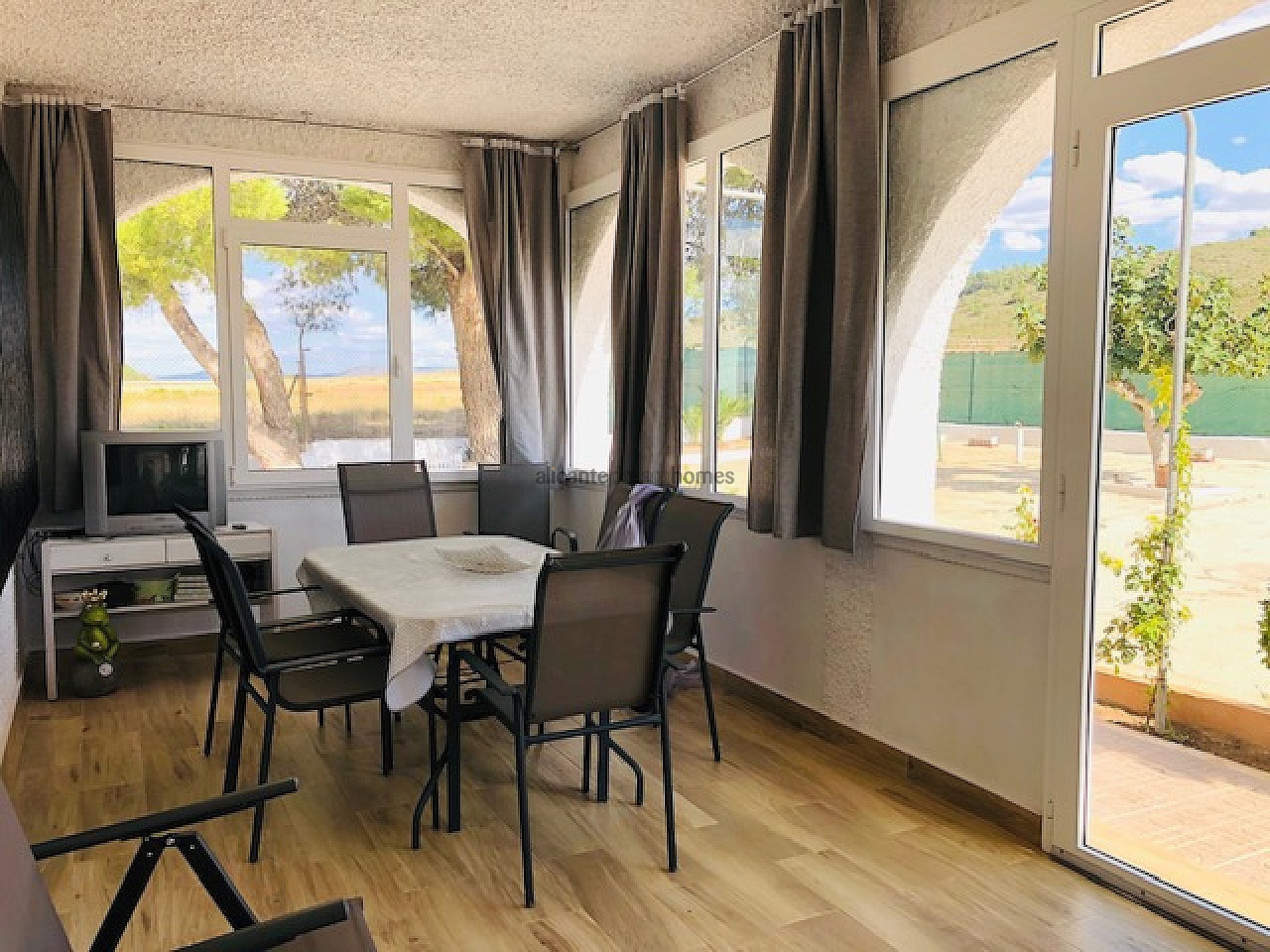 Resale - 4 Bedroom 1 Bathroom Country house in Yecla -  - Murcia