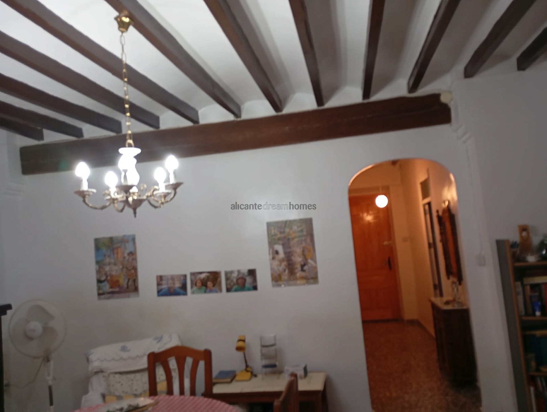 Resale - 3 Bedroom 2 Bathroom Country house in Yecla -  - Murcia