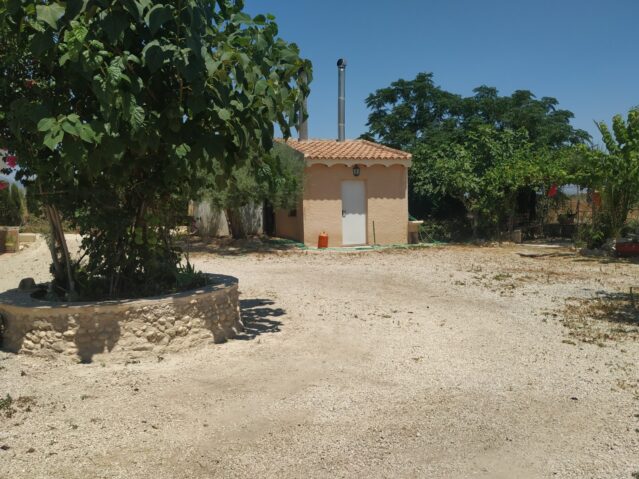 Resale - 5 Bedroom 3 Bathroom Villa in Fortuna -  - Murcia