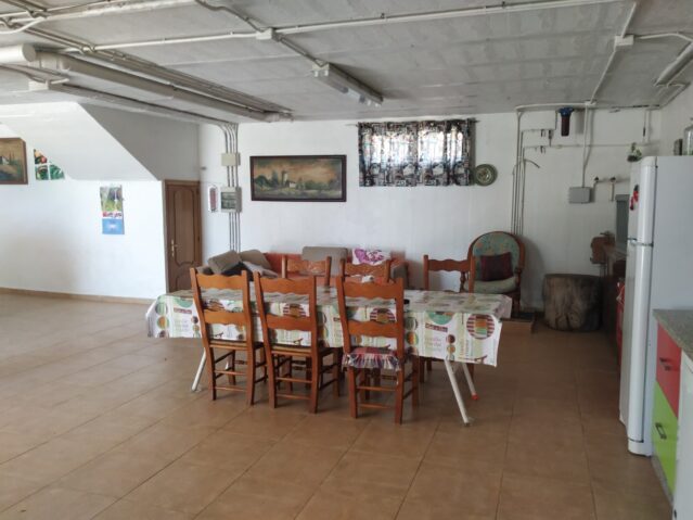 Resale - 5 Bedroom 3 Bathroom Villa in Fortuna -  - Murcia