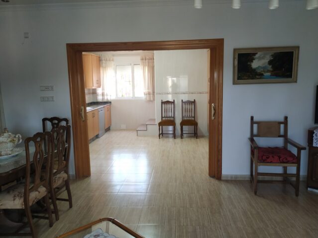 Resale - 5 Bedroom 3 Bathroom Villa in Fortuna -  - Murcia