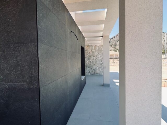 Resale - 3 Bedroom 2 Bathroom Villa in Macisvenda -  - Murcia