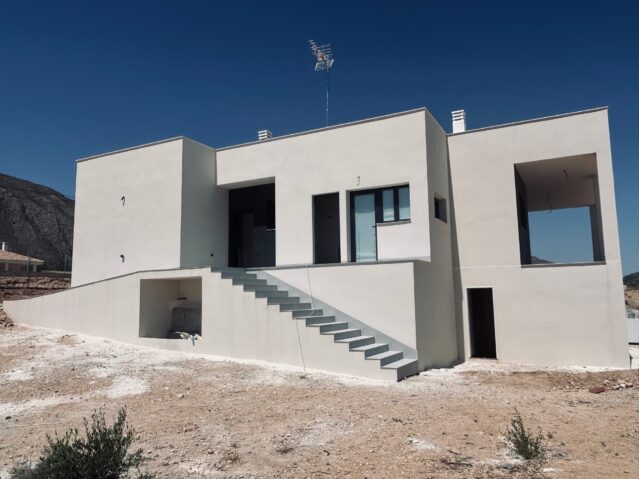 Resale - 3 Bedroom 2 Bathroom Villa in Macisvenda -  - Murcia