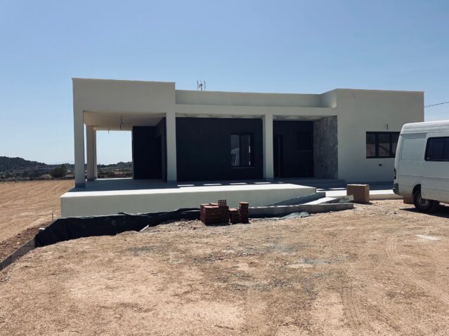 Resale - 3 Bedroom 2 Bathroom Villa in Macisvenda -  - Murcia