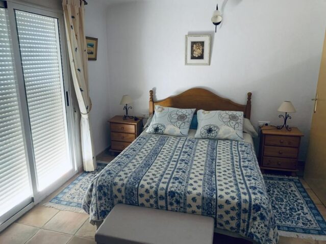 Resale - 3 Bedroom 2 Bathroom Townhouse in Hondon de los Frailes -  - Alicante