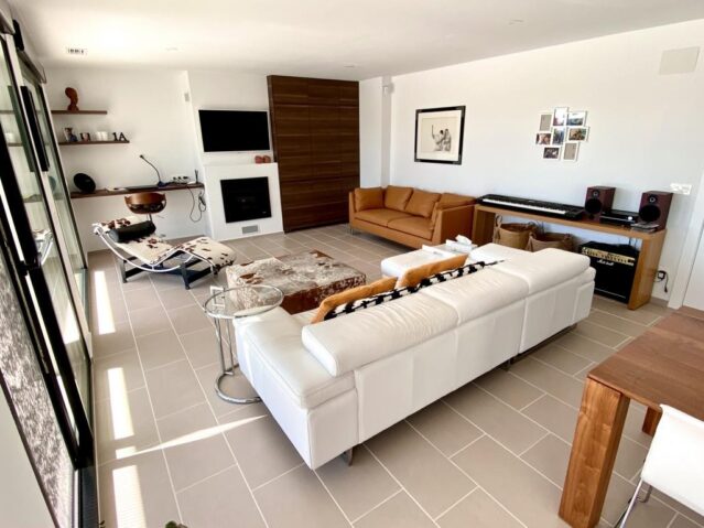Resale - 3 Bedroom 2 Bathroom Villa in Hondon de las Nieves - , Hondon de las Nieves, Alicante, Spain - Alicante