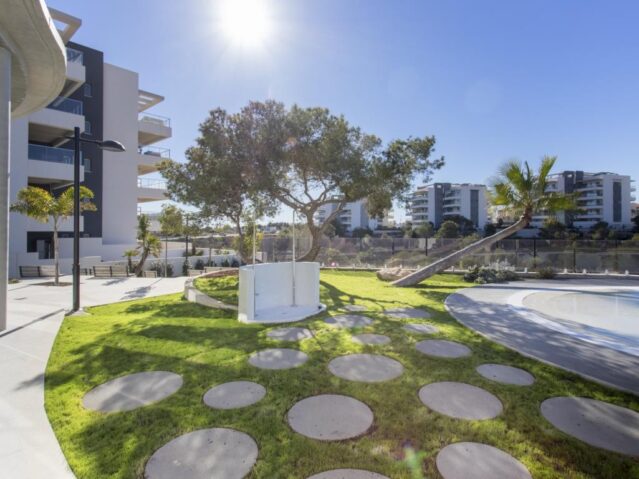 Resale - 2 Bedroom 2 Bathroom Apartment in La Zenia - , La Zenia, Alicante, Spain - Alicante
