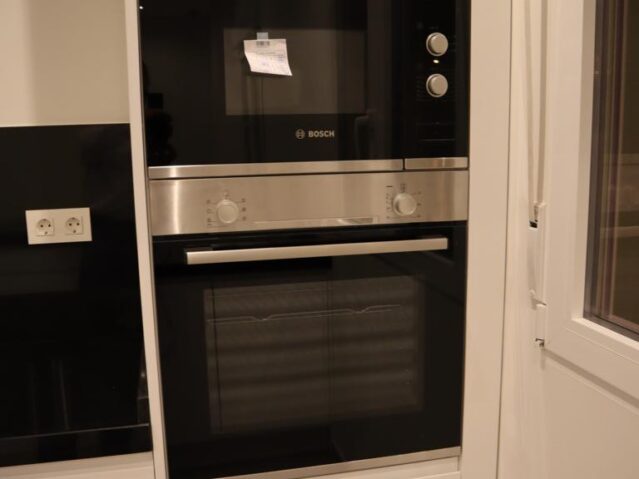 Resale - 3 Bedroom 2 Bathroom Apartment in La Romana -  - Alicante