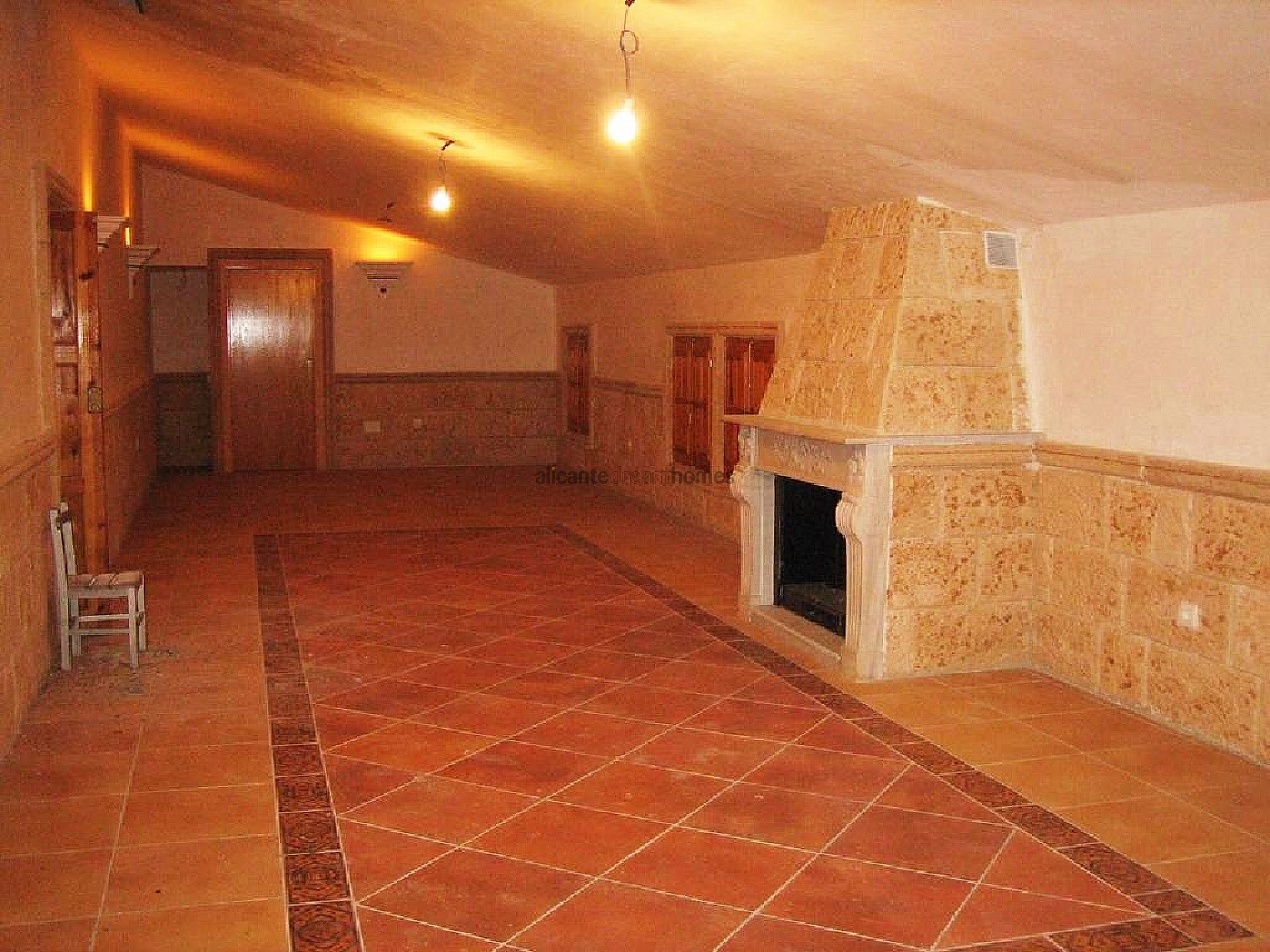 Resale - 7 Bedroom 4 Bathroom Country house in Lorca -  - Murcia