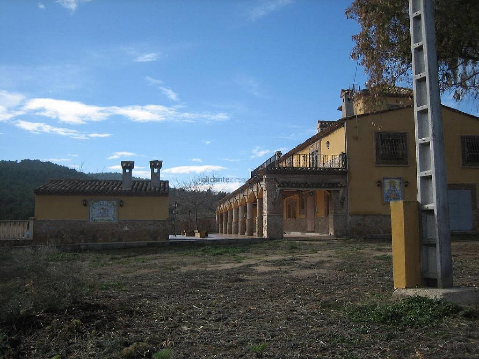 Resale - 7 Bedroom 4 Bathroom Country house in Lorca -  - Murcia