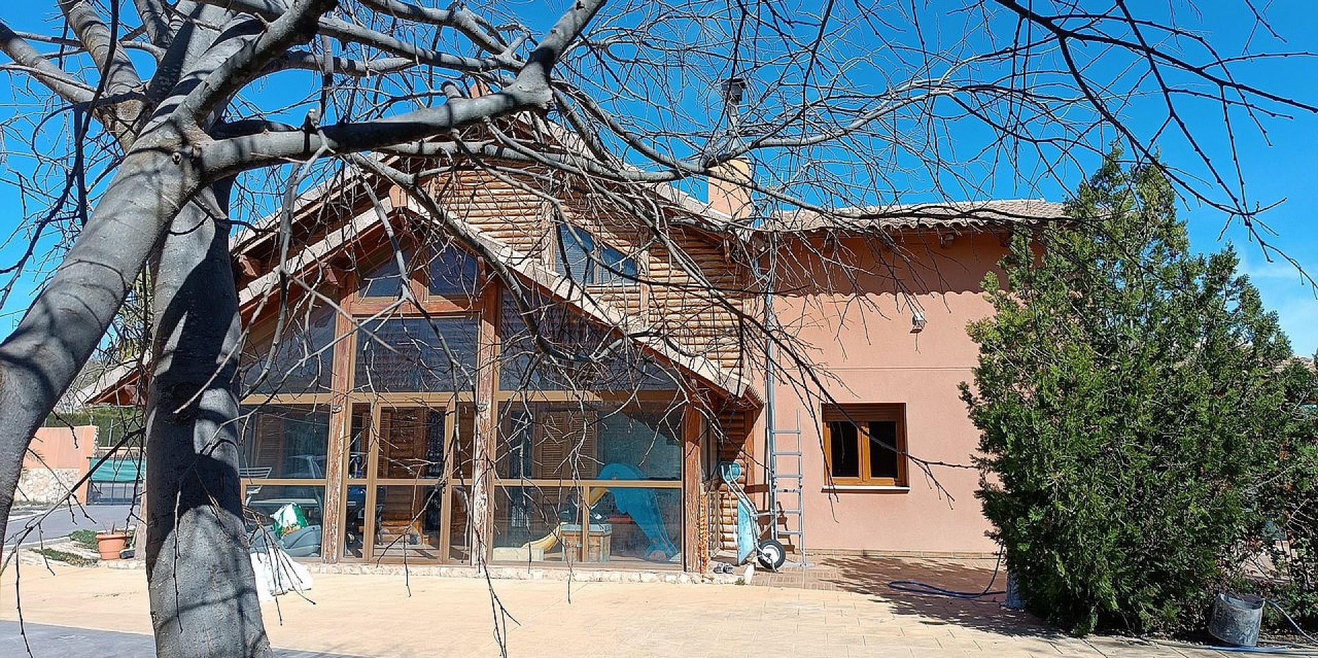 Resale - 7 Bedroom 4 Bathroom Wooden House in Yecla -  - Murcia