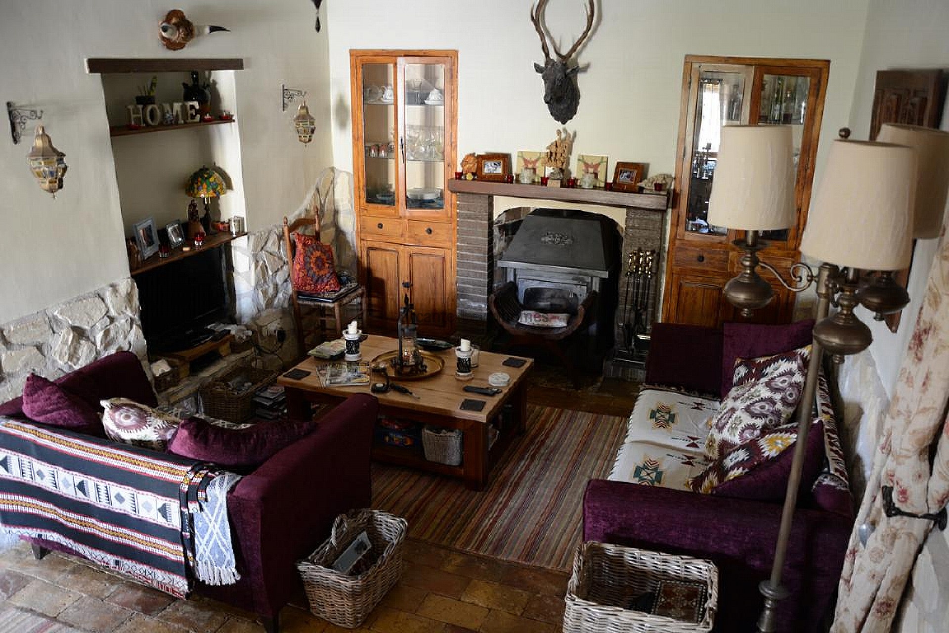 Resale - 6 Bedroom 2 Bathroom Finca in La Romana -  - Alicante