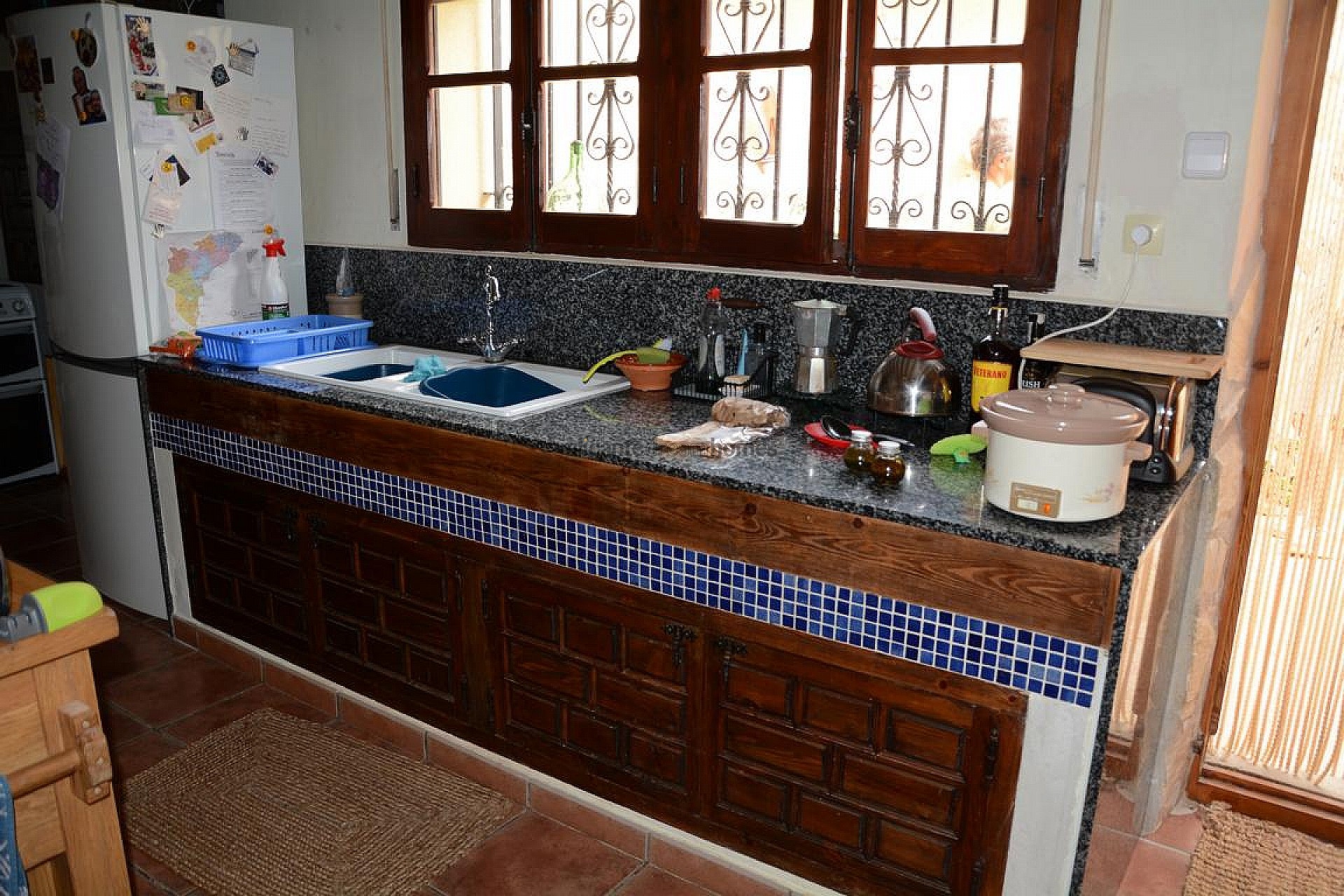 Resale - 6 Bedroom 2 Bathroom Finca in La Romana -  - Alicante