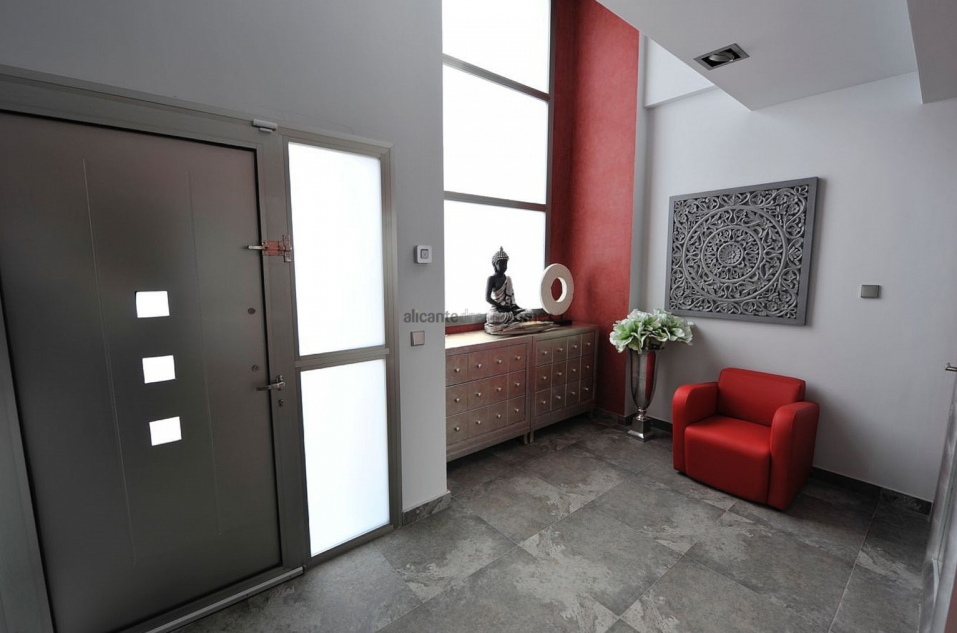 Resale - 5 Bedroom 8 Bathroom Villa in Yecla -  - Murcia