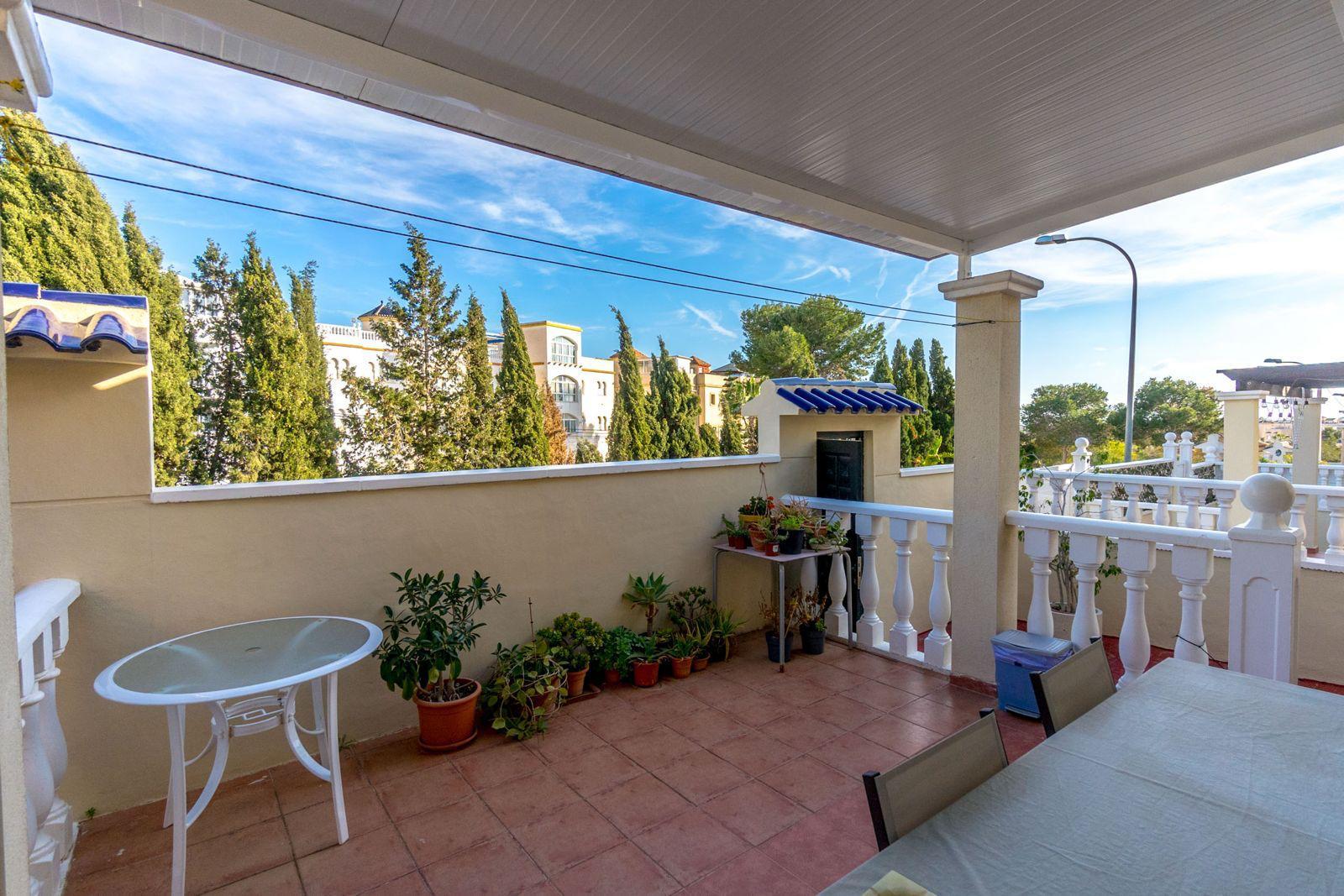Resale - 3 Bedroom 2 Bathroom Casa in Orihuela Costa - Las Filipinas - Alicante