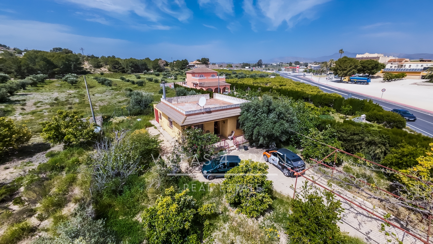 2 Bed 1 Bath Country Villa with roof terrace in Los Periquitos Fortuna, Santomera