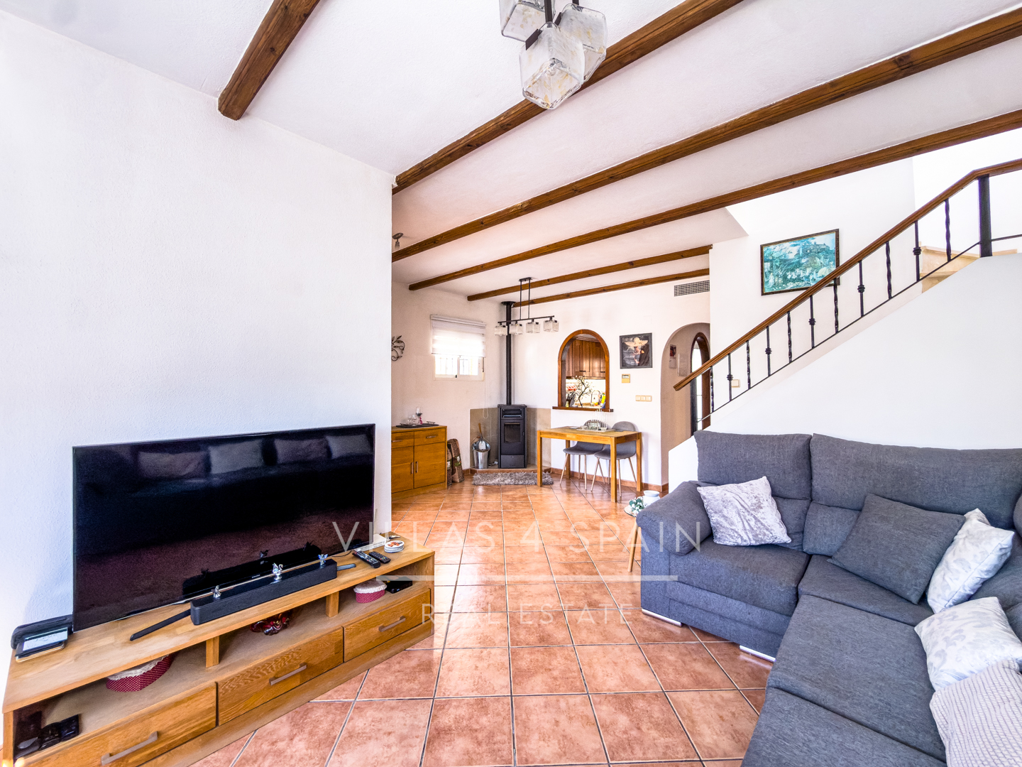 Resale - 3 Bed 2 Bath Villa With Private Pool and parking in Lo Crispin, Algorfa - av. de la estacion - Alicante