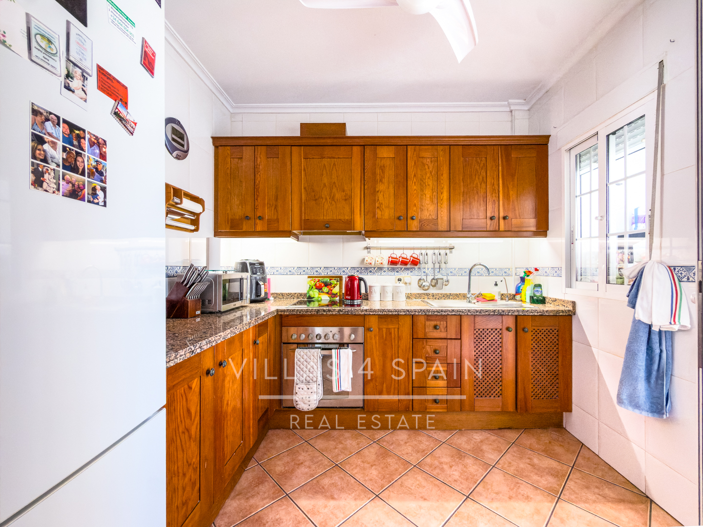 Resale - 3 Bed 2 Bath Villa With Private Pool and parking in Lo Crispin, Algorfa - av. de la estacion - Alicante