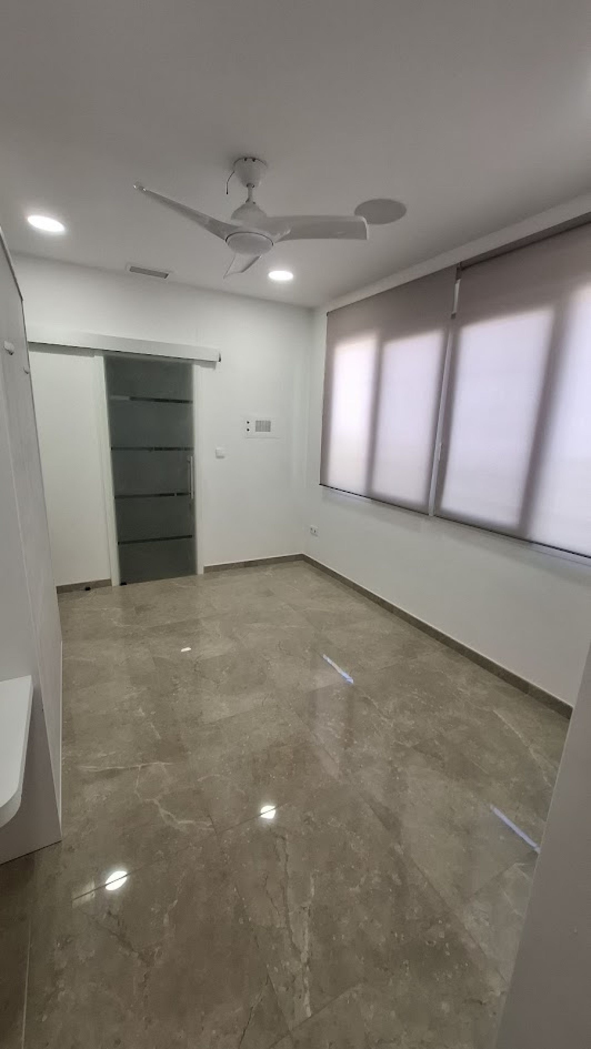 Resale - 3 Bedroom 3 Bathroom Estate in Pinoso - , Pinoso, Alicante, Spain - Alicante