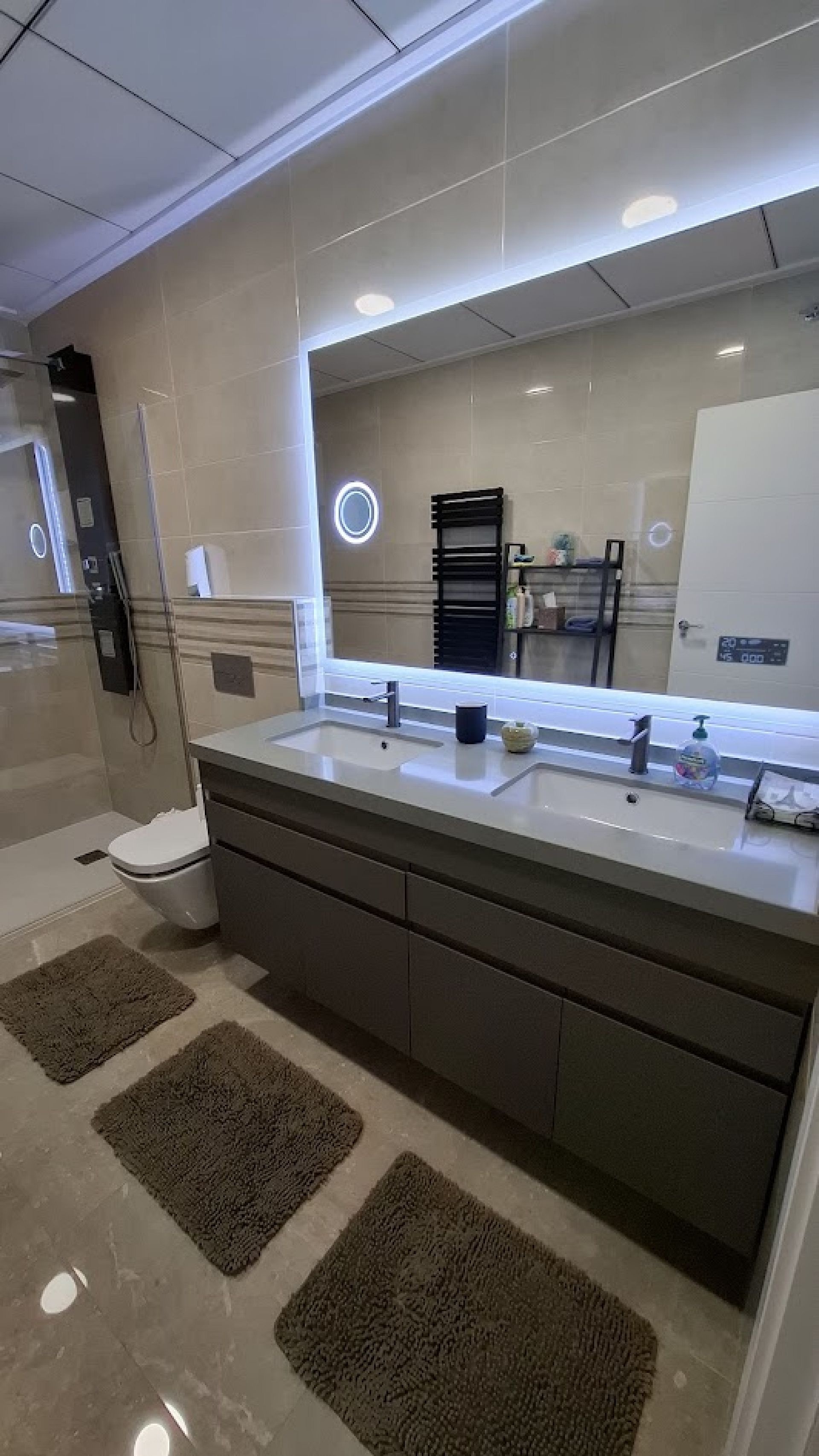 Resale - 3 Bedroom 3 Bathroom Estate in Pinoso - , Pinoso, Alicante, Spain - Alicante