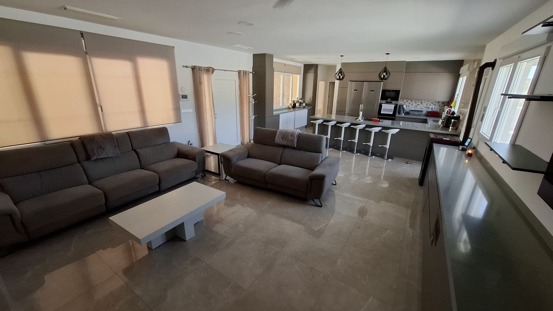 Resale - 3 Bedroom 3 Bathroom Estate in Pinoso - , Pinoso, Alicante, Spain - Alicante