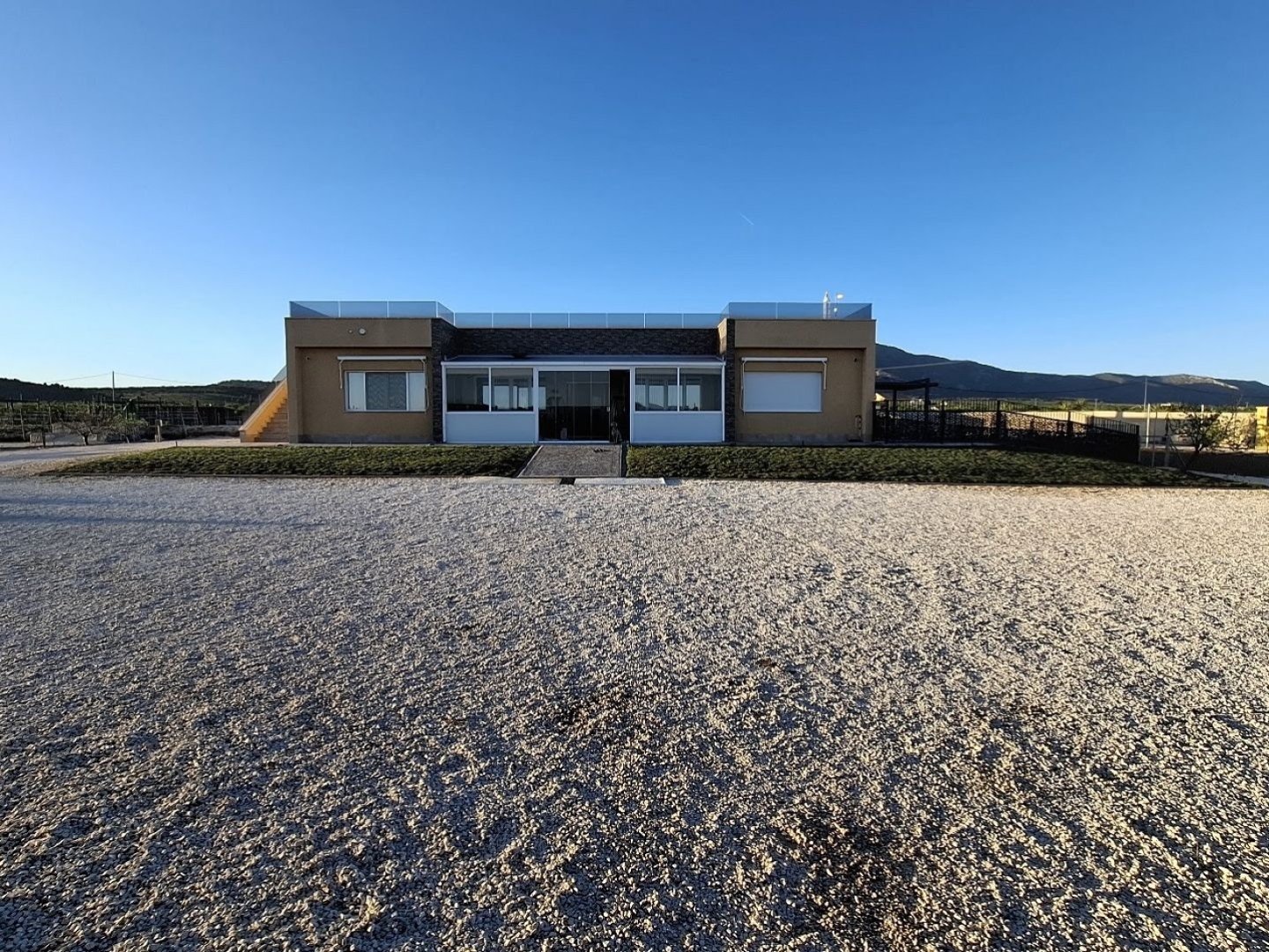 3 Bedroom 3 Bathroom Estate in Pinoso