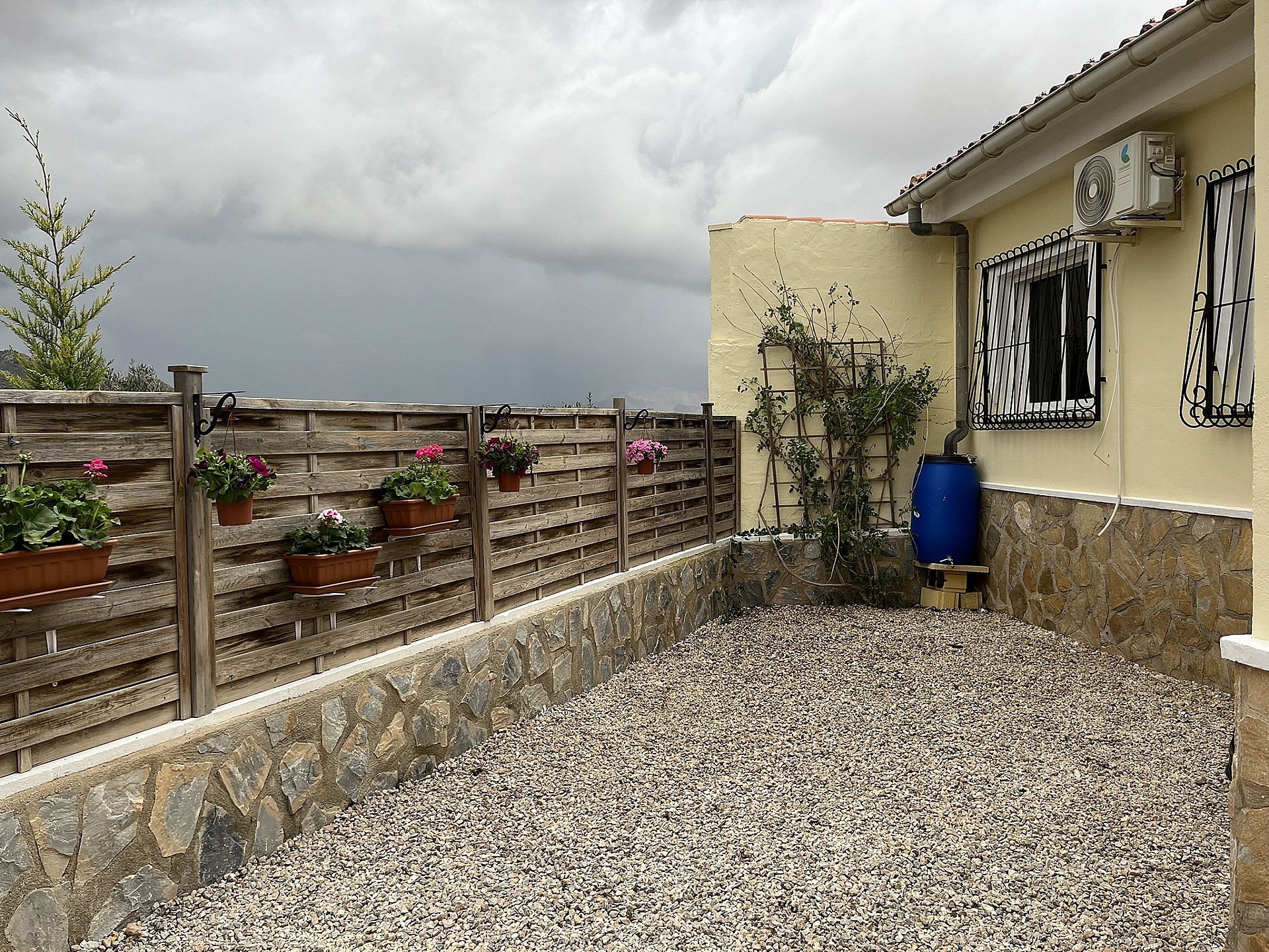 Resale - 3 Bedroom 2 Bathroom Townhouse in Cañada de la Leña -  - Murcia