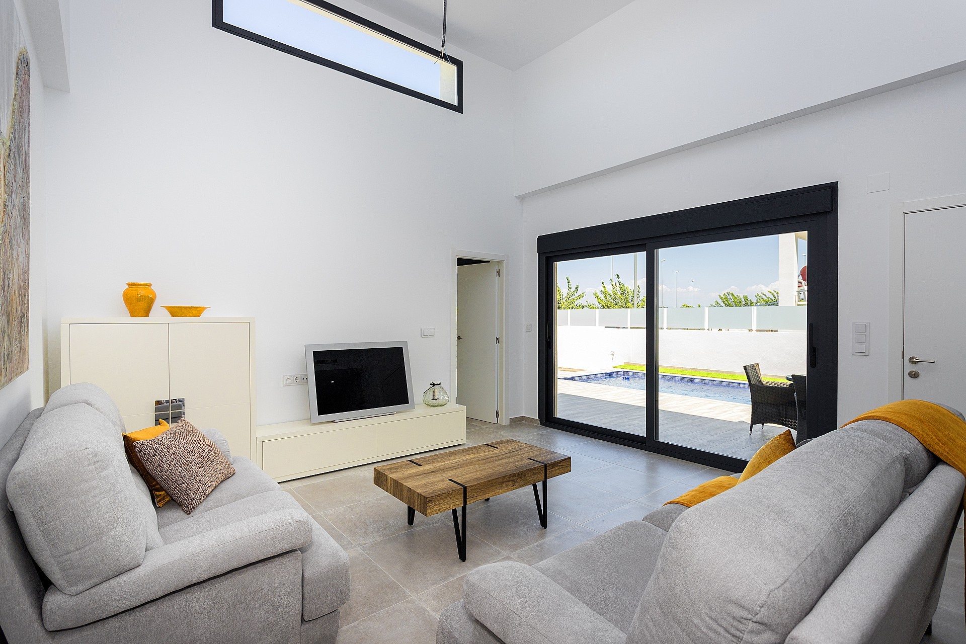 Resale - 3 Bedroom 2 Bathroom Villa in Daya Nueva -  - Alicante