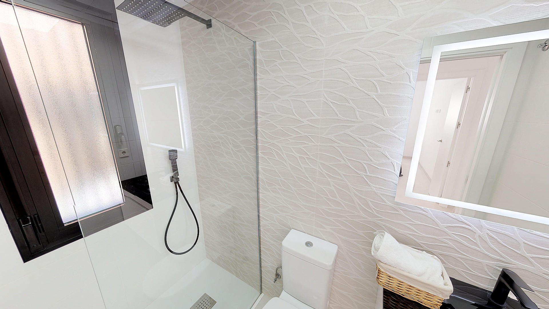 Resale - 3 Bedroom 2 Bathroom Villa in San Pedro del Pinatar -  - Murcia
