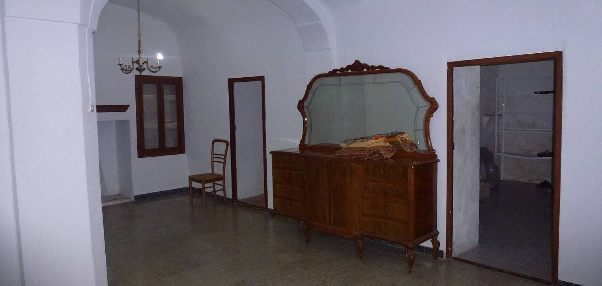 Resale - 3 Bedroom 1 Bathroom Cave House in Canalosa -  - Alicante