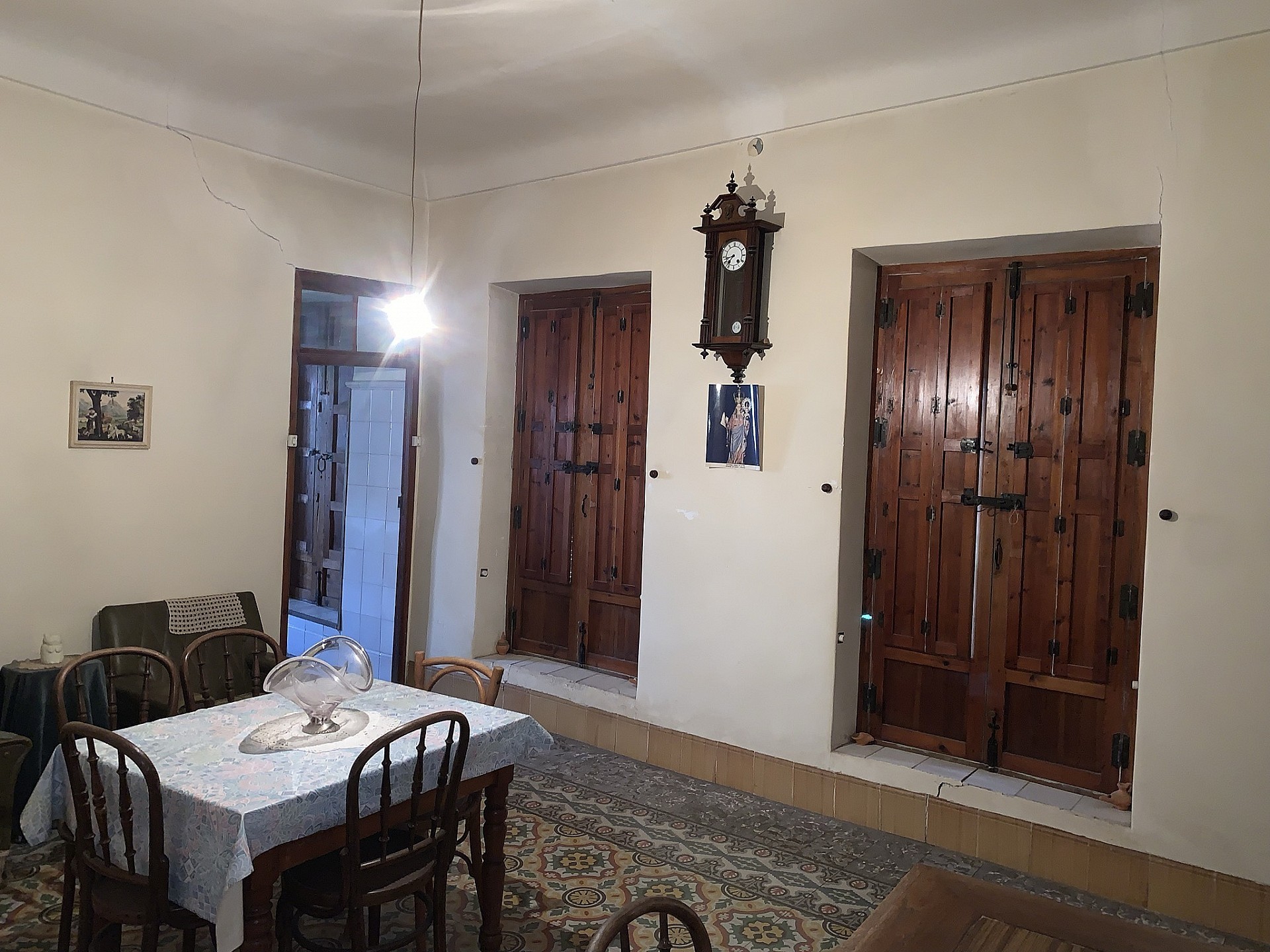 Resale - 7 Bedroom 1 Bathroom Townhouse in Agost -  - Alicante