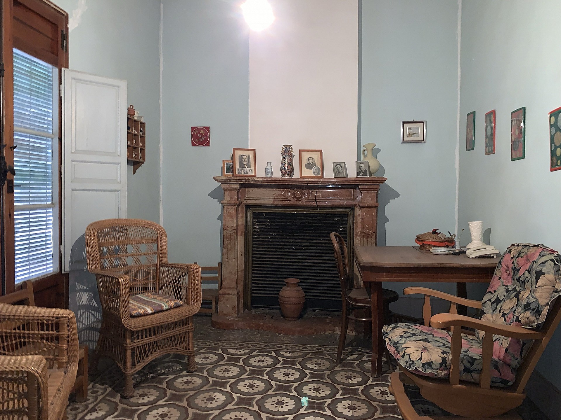 Resale - 7 Bedroom 1 Bathroom Townhouse in Agost -  - Alicante